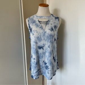 5 FOR $25 SALE 💗 Blue Tie-Dye Sleeveless Top